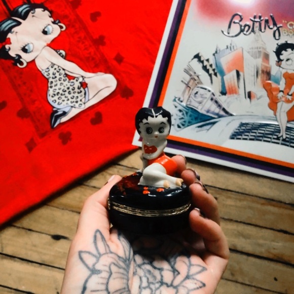 🍒 BETTY BOOP TRINKET DISH 🍒 - Picture 1 of 4